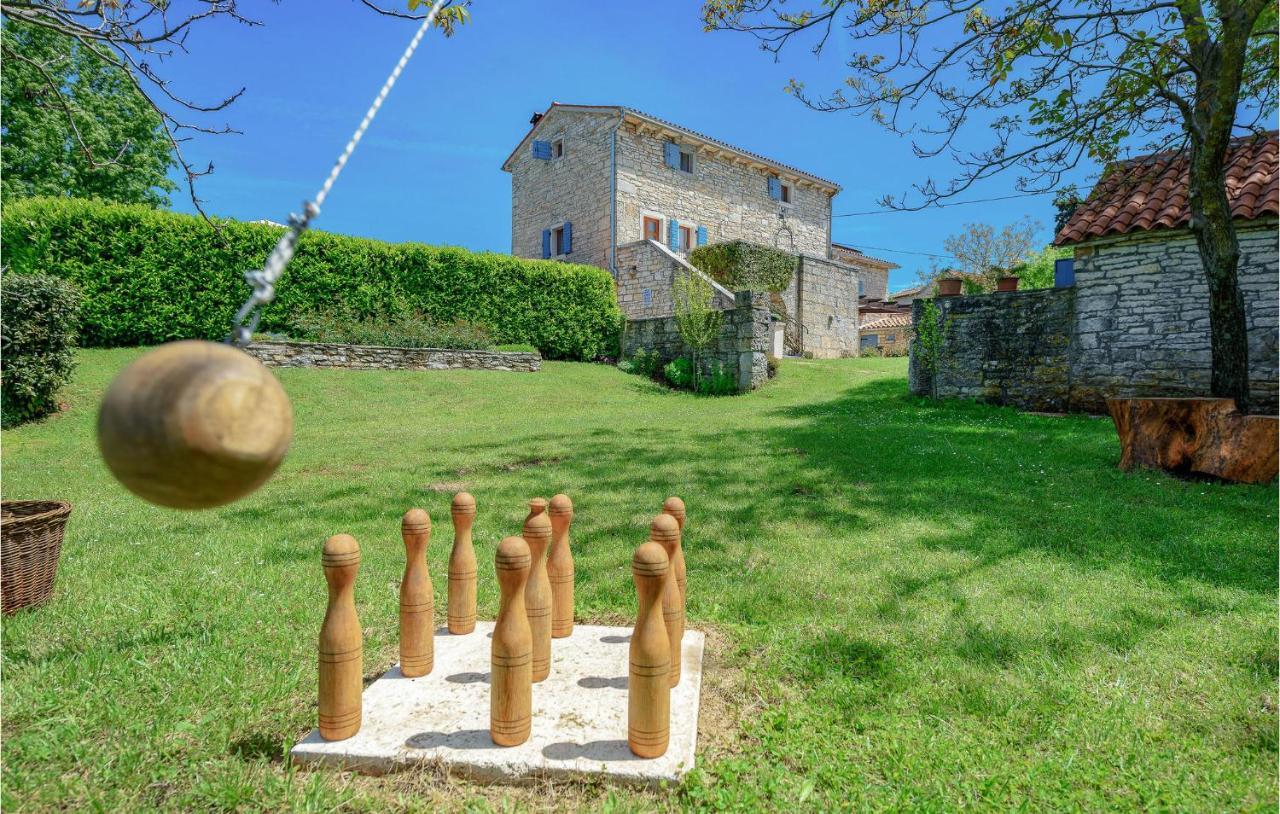 Cozy Home In Pamici With Kitchen エクステリア 写真